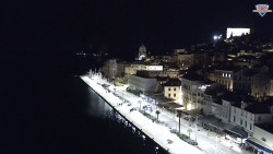 Nábřeží a město