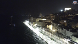 Nábřeží a město