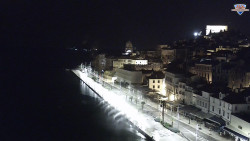 Nábřeží a město