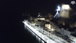 Nábřeží a město