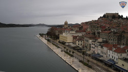 Nábřeží a město