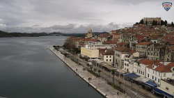 Nábřeží a město