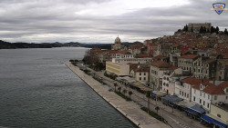 Nábřeží a město