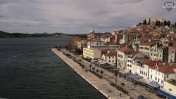 Nábřeží a město