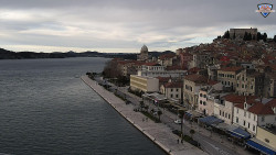 Nábřeží a město