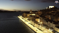 Nábřeží a město