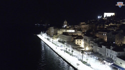 Nábřeží a město