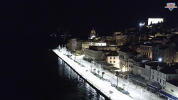 Nábřeží a město