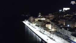 Nábřeží a město