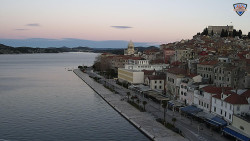 Nábřeží a město