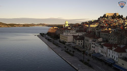 Nábřeží a město