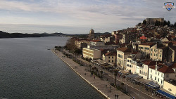 Nábřeží a město