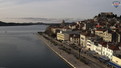 Nábřeží a město