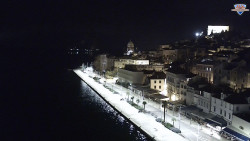 Nábřeží a město