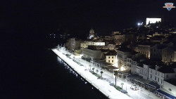 Nábřeží a město