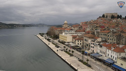 Nábřeží a město