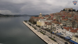 Nábřeží a město