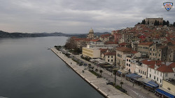 Nábřeží a město