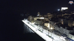 Nábřeží a město