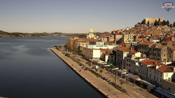 Nábřeží a město