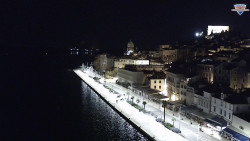 Nábřeží a město