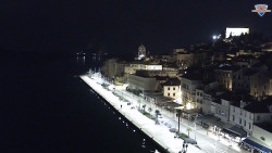 Nábřeží a město