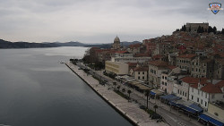 Nábřeží a město