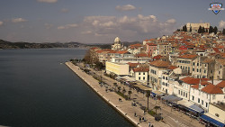 Nábřeží a město