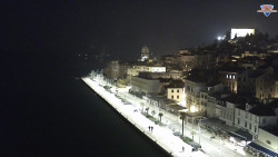 Nábřeží a město