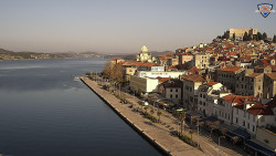 Nábřeží a město