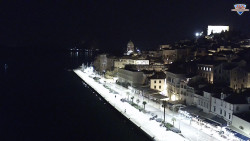 Nábřeží a město