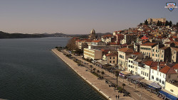 Nábřeží a město