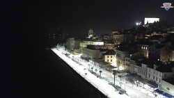 Nábřeží a město