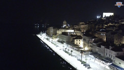 Nábřeží a město