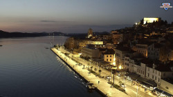 Nábřeží a město