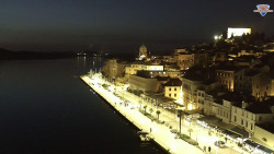 Nábřeží a město