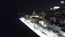 Nábřeží a město