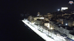 Nábřeží a město