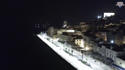 Nábřeží a město