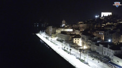 Nábřeží a město