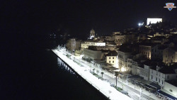 Nábřeží a město