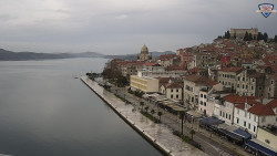 Nábřeží a město