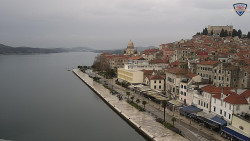 Nábřeží a město