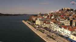 Nábřeží a město