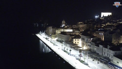 Nábřeží a město