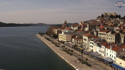 Nábřeží a město