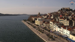 Nábřeží a město