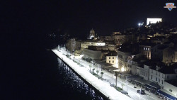 Nábřeží a město