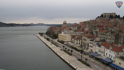 Nábřeží a město