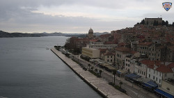 Nábřeží a město